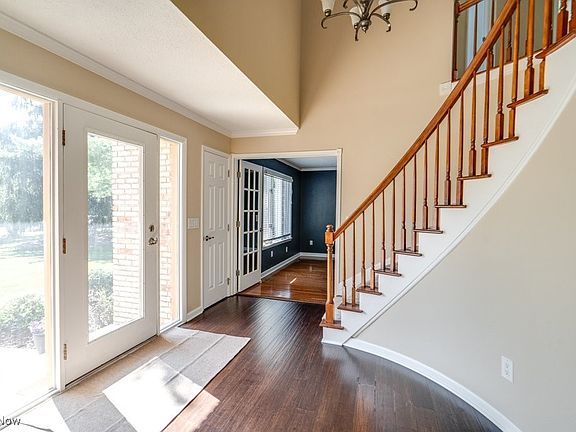 5th image of 9762 Forge Dr