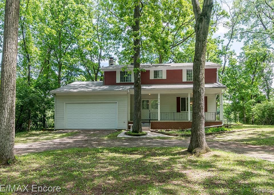 1st image of 2190 Georgeland Dr