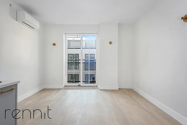 Rented by Rennit Inc. | media 3