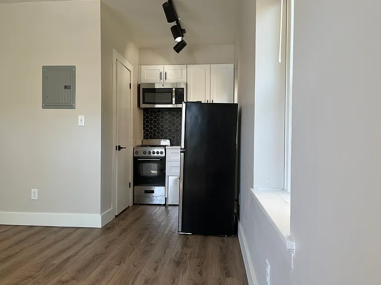 The Dempsey — Photo 7