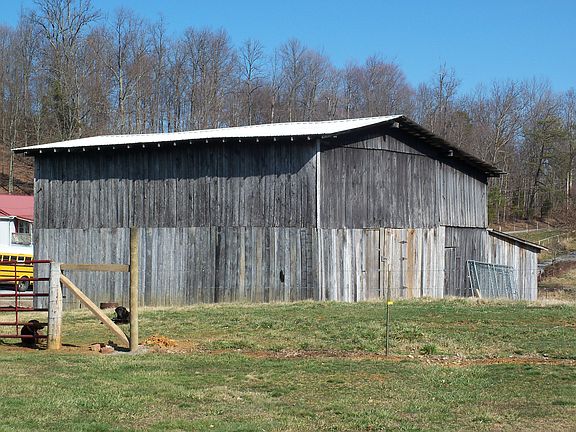 Barn