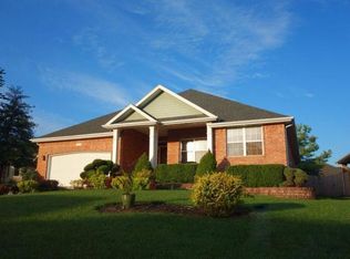 3981 N Springlawn Ave, Springfield, MO 65803