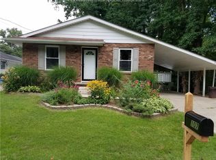 107 Franklin Ave, Saint Albans, WV 25177