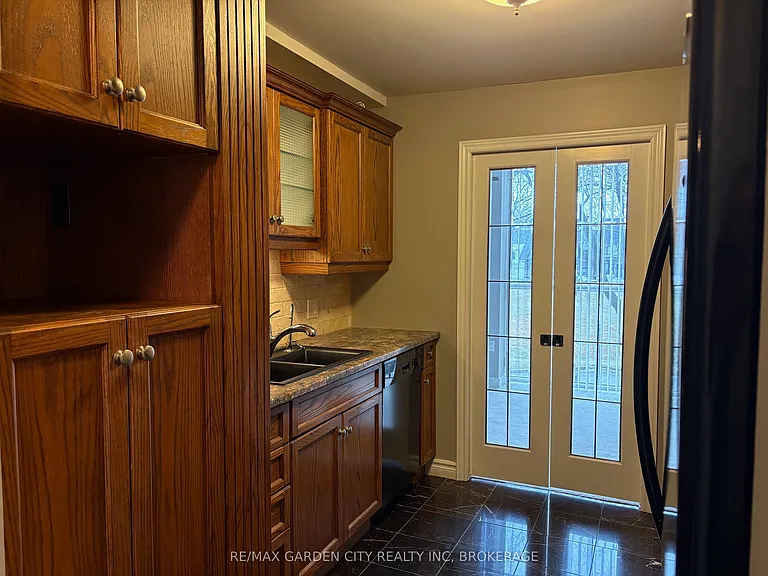162 Martindale Rd #207 — Photo 7