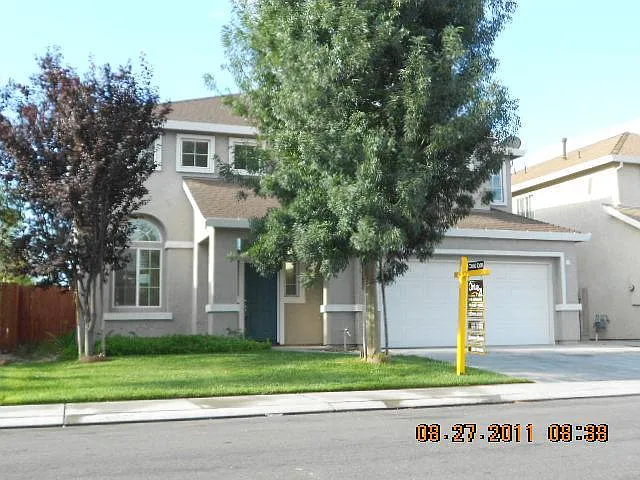16447 Sheffield St photo 1