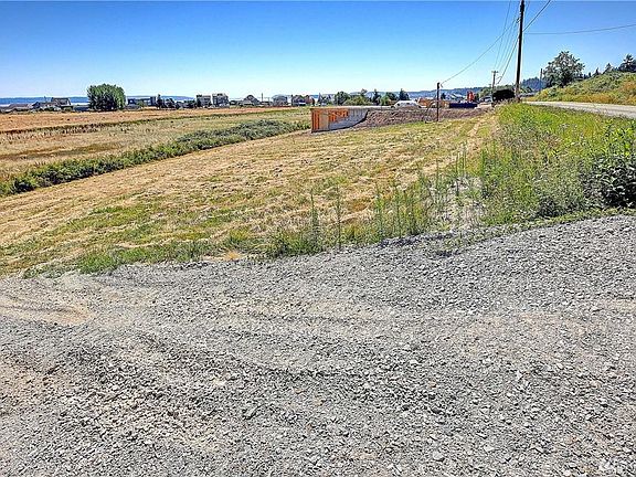 3rd image of Lehman Dr