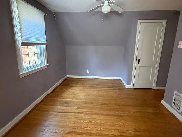 35 Moreland Rd — Photo 28