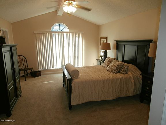 2nd image of 4313 Carriage Crossing Dr