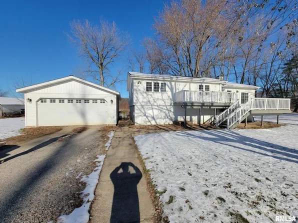 15307 River Rd, East Moline, IL 61244