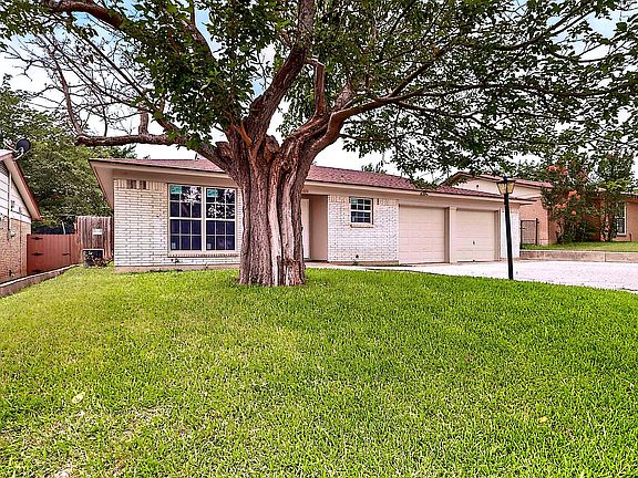 4th image of 6600 Cervantes Ave