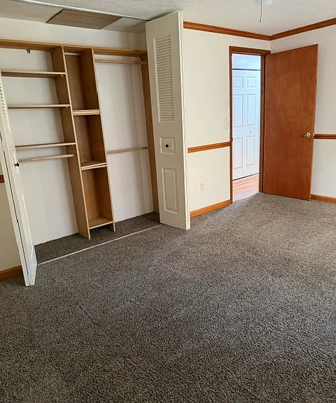 402 Woodcock Dr — Photo 43