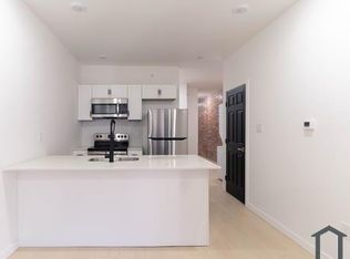 1004 N 43rd St #1, Philadelphia, PA