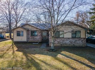 19310 Faulman Rd, Clinton Township, MI 48035