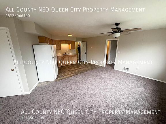 3rd image of 21 Valleyview Dr Unit C