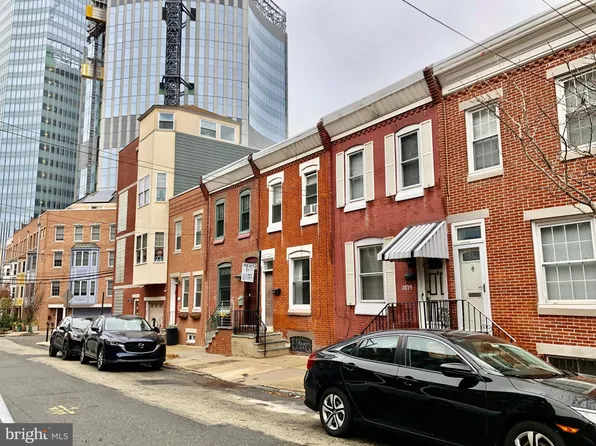 2639 Bainbridge St, Philadelphia, PA 19146