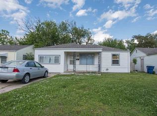 328 N Mount Carmel Ave, Wichita, KS 67203