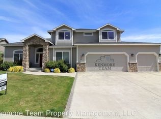 538 Meadow Hills Dr, Richland, WA