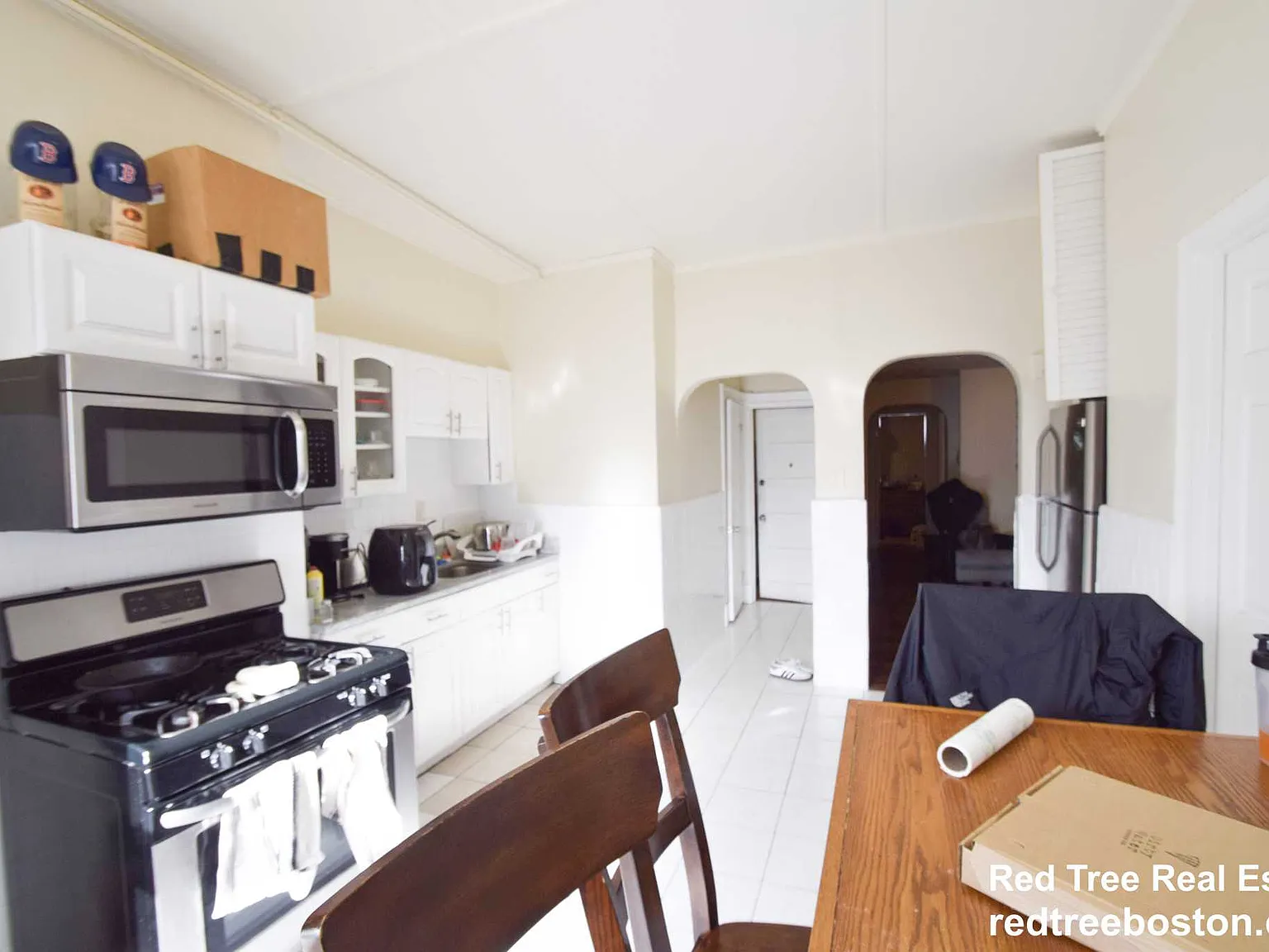 3 bed, $3,400 — Photo 2