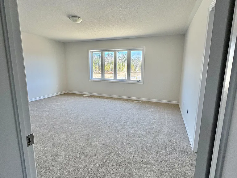 7 Tran St — Photo 11