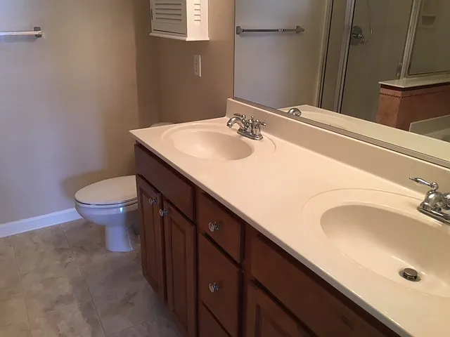 255 Joshua Glen Ln — Photo 21