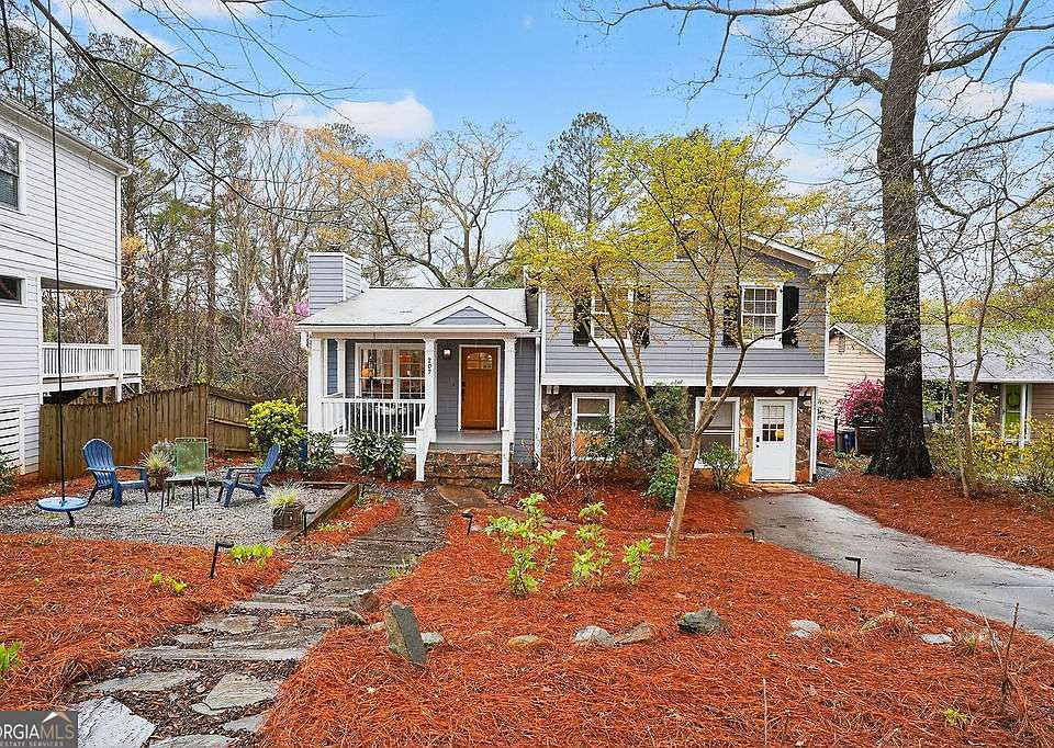 1st image of 207 Mimosa Dr