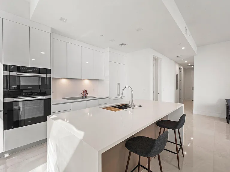220 Lake Shore Dr #1125 — Photo 5