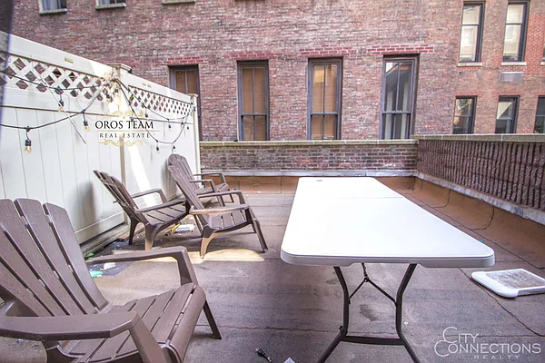 Rented by City Connections Realty | media 25