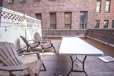 Rented by City Connections Realty