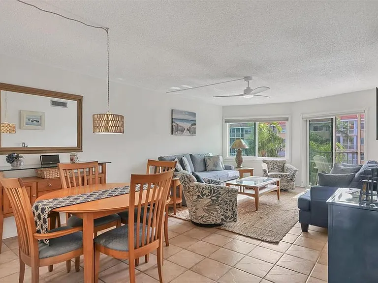 1250 N Portofino Dr #303 — Photo 11
