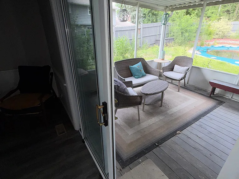 4010 Hobson Rd — Photo 14