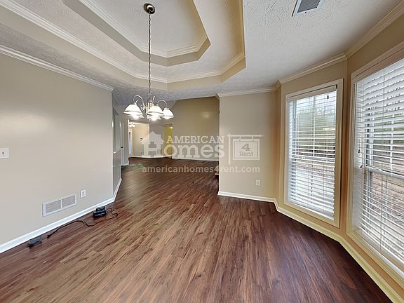 4th image of 3340 Scenic Ct