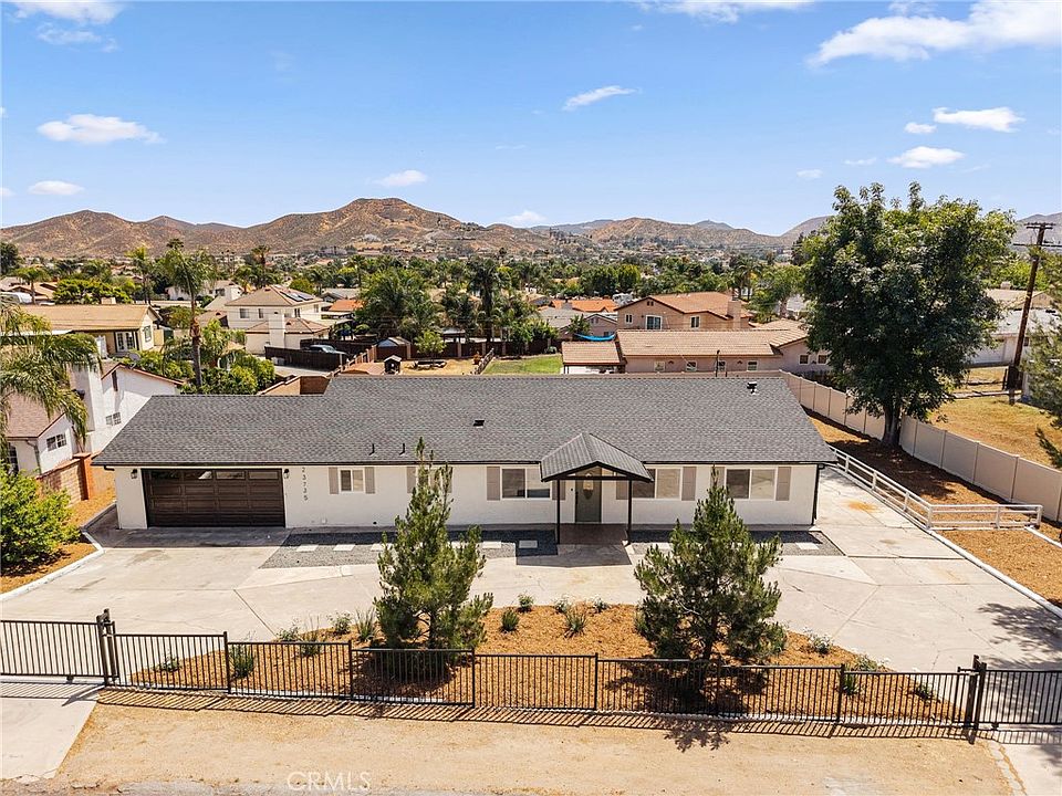 1st image of 23735 Vista Way