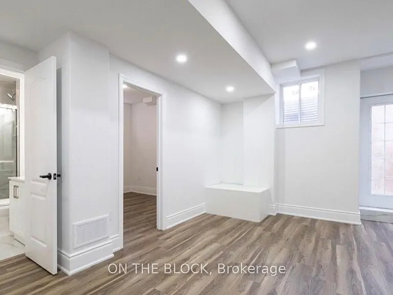 1229 Ironbridge Rd E #LEGAL BASEMENT APART — Photo 10