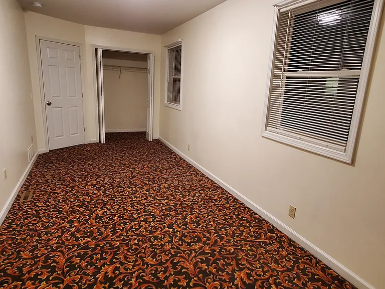 13 Center St #13 — Photo 31