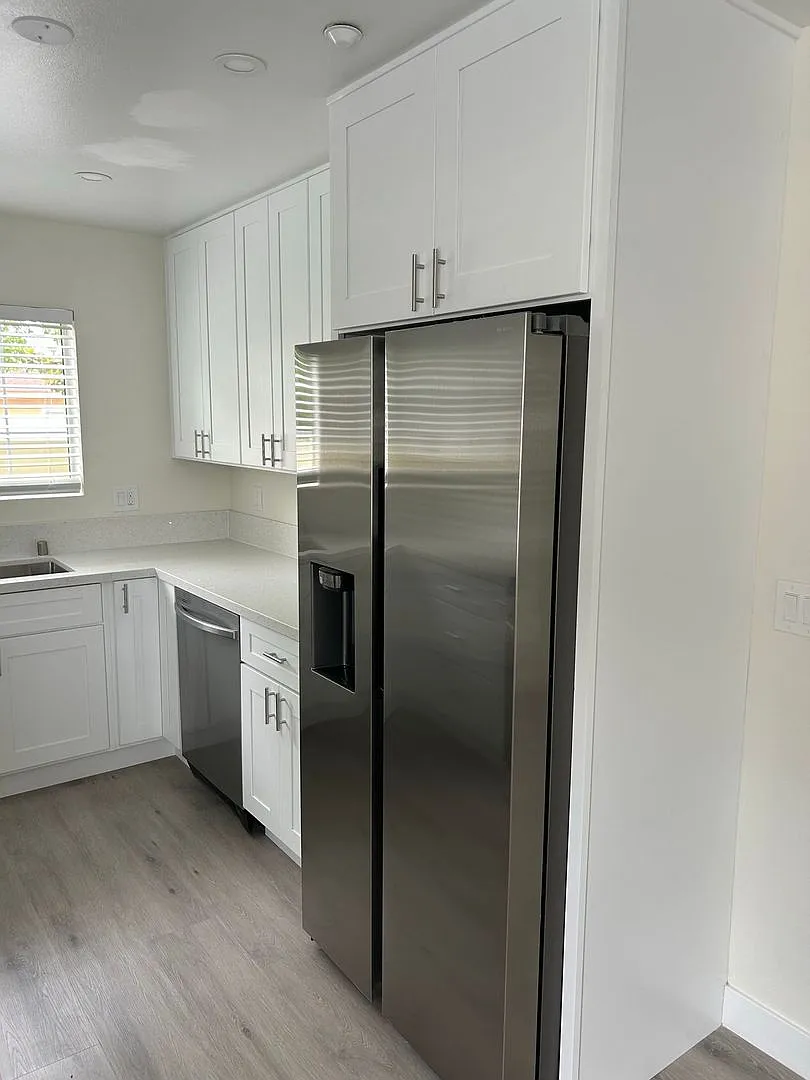 Delong Townhomes — Photo 3