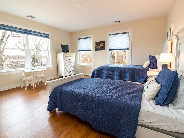 485 Hickory Ave — Photo 25