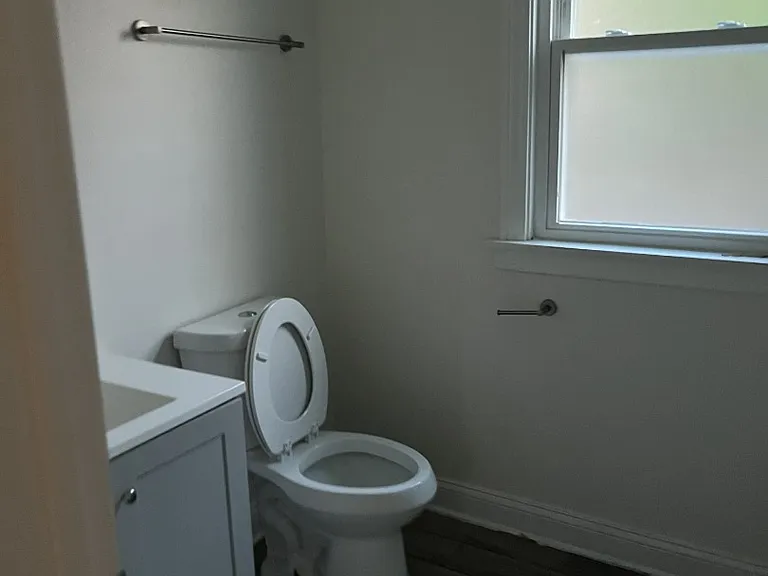 7151 S Green St #2 — Photo 14