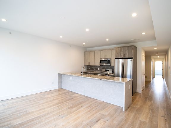 4th image of 2211 N 7th St #3