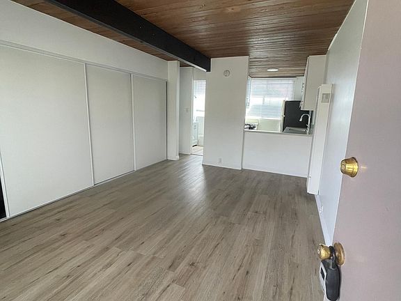 3rd image of 231 Belmont Ave APT 17