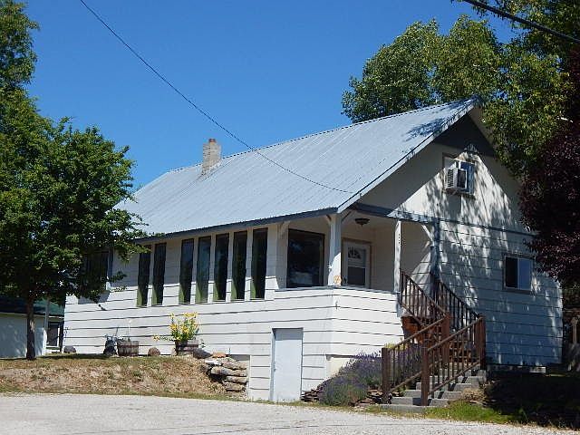 1st image of 605 N Kruger St