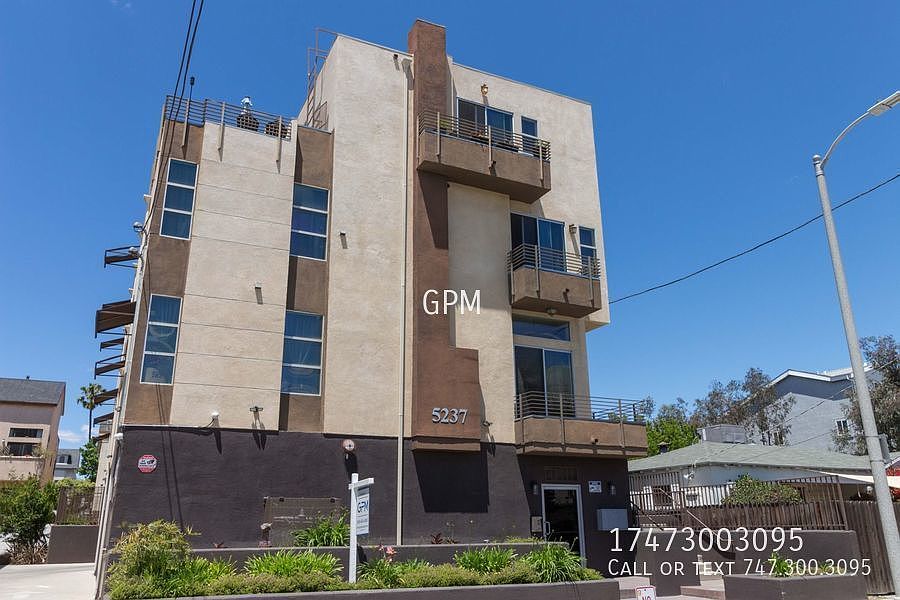 1st image of 5237 Willowcrest Ave #102