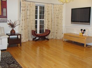 8423 Carmela Cir, Springfield, VA 22153