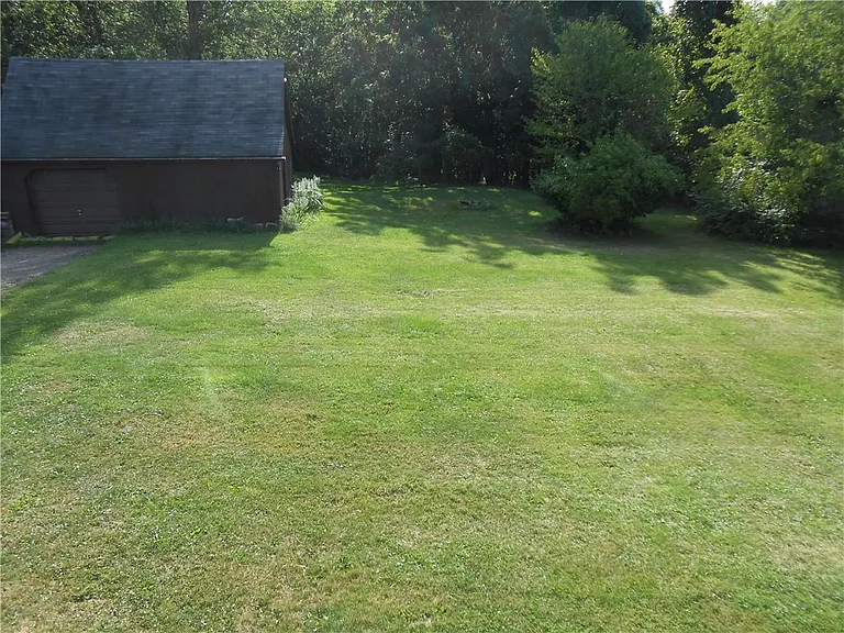 1318 Oakridge Rd — Photo 29