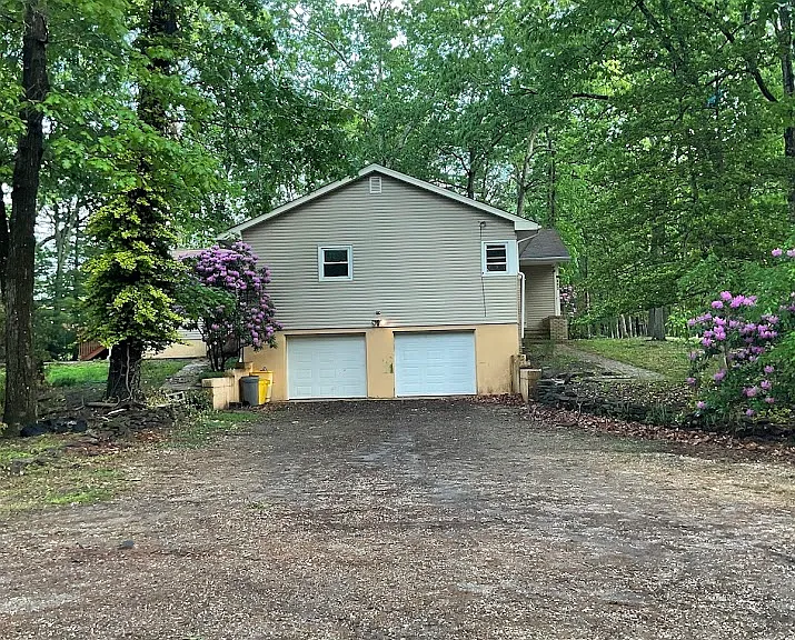 523 Cerrina Rd — Photo 10