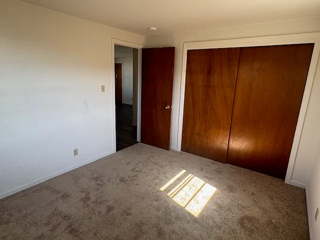 654 W Main St #18 — Photo 8