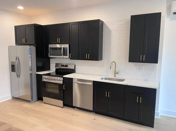 52 S 5th St APT 1, Easton, PA 18042