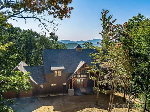 137 Red Mulberry Dr #64-R2, Zirconia, NC 28790