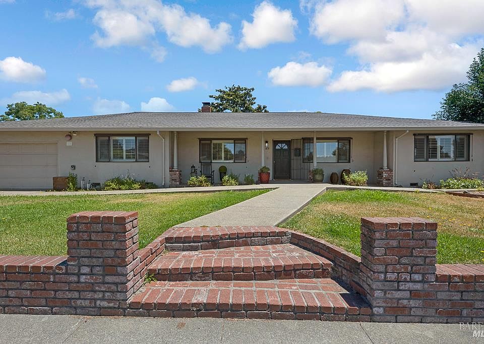 1st image of 920 Baird Road