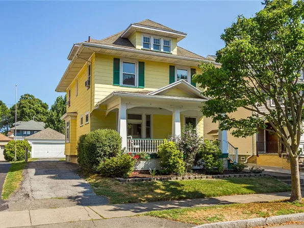 610 Hazelwood Ter, Rochester, NY 14609
