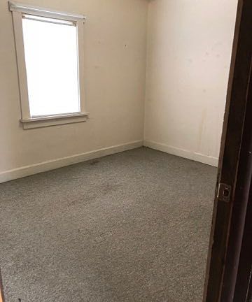 3rd image of 3533 N Ozark Ave